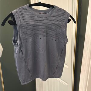 Varley Blue Gray Boxy Muscle Tee